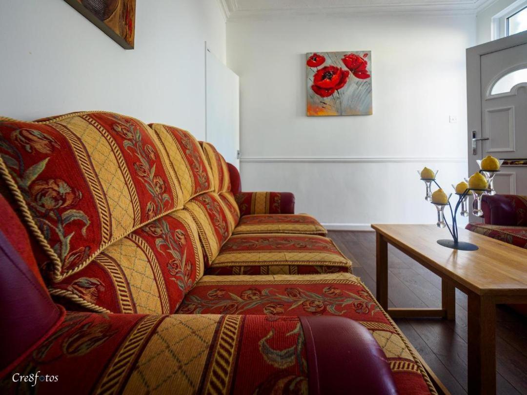 12 Cornwallis Lodge Family Room 1 Stoke-on-Trent Dış mekan fotoğraf